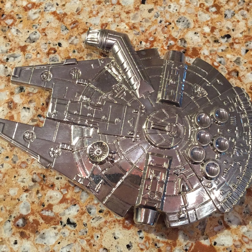 Millennium Falcon Star Wars Belt Buckle!